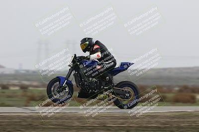 media/Nov-29-2025-TrackDaz (Sat) [[10ae2d9bce]]/A Group/Session 4 (Wheelie Bump)/